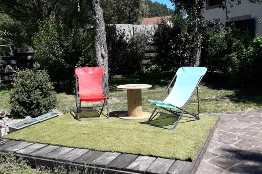 Gites, Les Jonquilles, Le Sagard Et Bungalow Les Brimbelles, Nature Et Detente La Houssiere Dış mekan fotoğraf